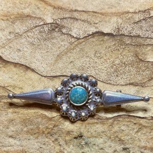 Vintage Handcrafted Artisan Navajo Sterling Silver Brooch Pin Turquoise Stone